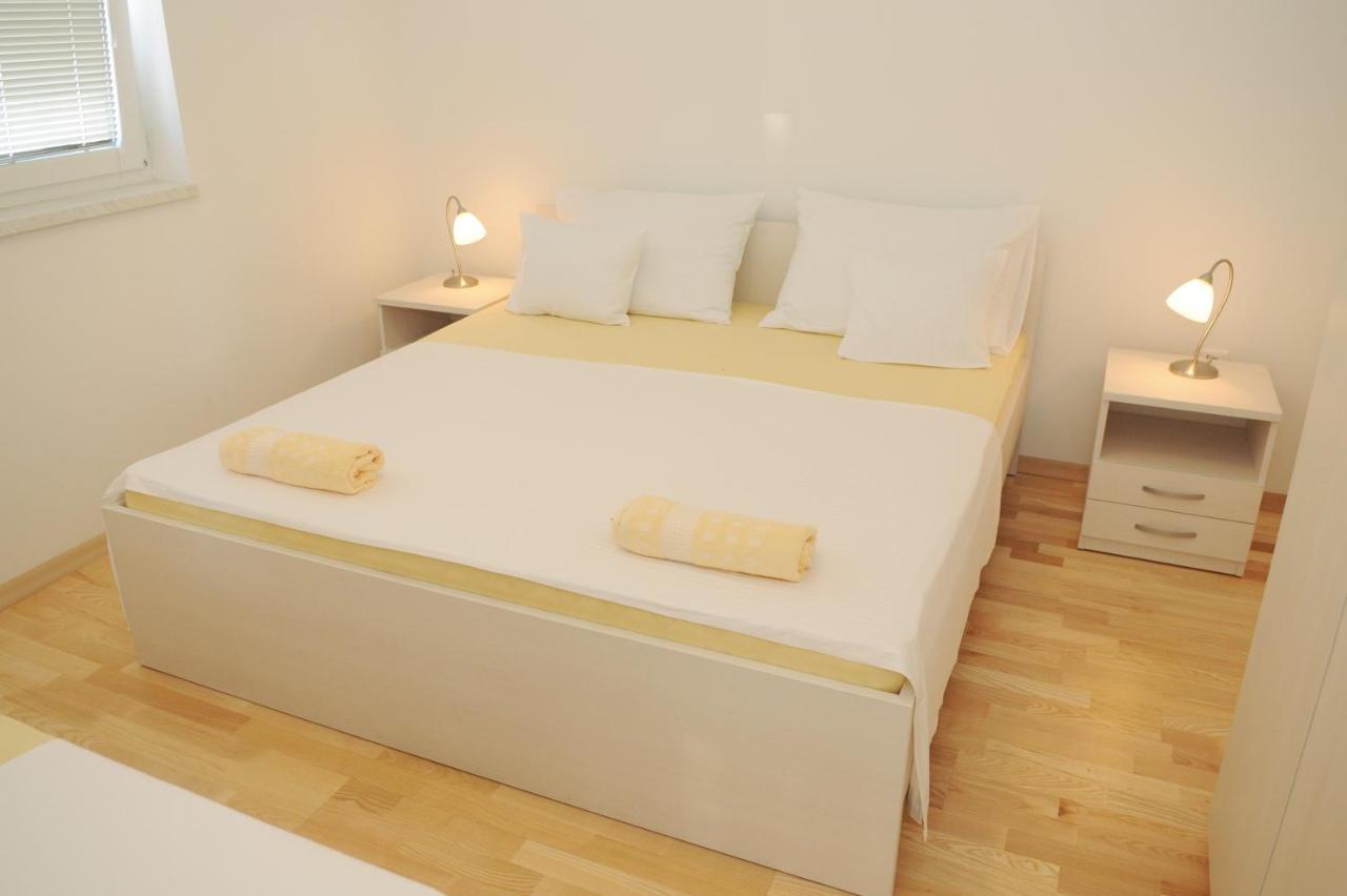 Pavlic Apartments Betina (Sibenik-Knin) Exterior foto